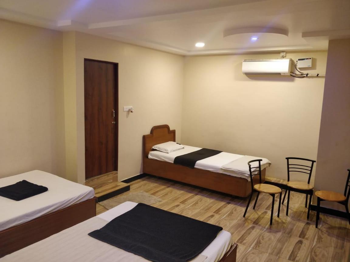 Hotel L'Ocean Пондичерри Номер фото